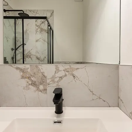 Aquarama - By Impero House